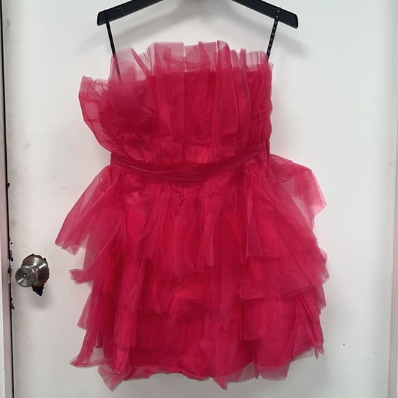 Missguided Pink Bandeau Ruffle Dress Tulle Size US 8 - Picture 3 of 14